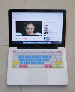 MacBook Pro 13 Catalina  & Win10