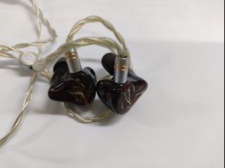（分類：）位於 。 由 lhwmm 提交（商品編號 1221070011，圖片 1）。簡介： 。