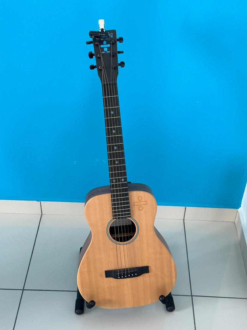 Martin ed sheeran deals divide