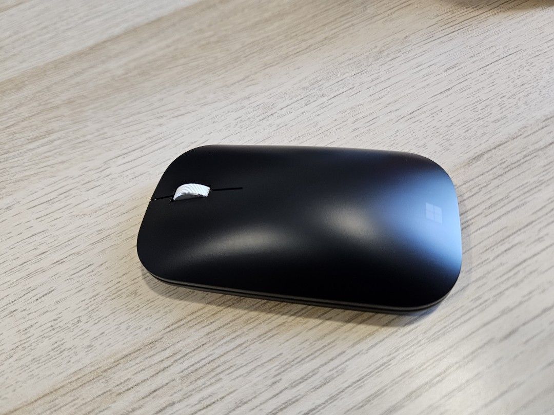 Microsoft Modern Mobile Mouse, Computers & Tech, Parts & Accessories ...