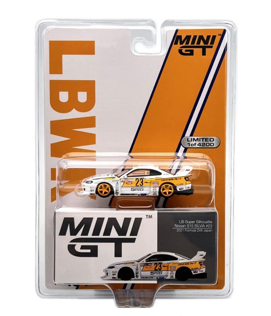 MINI GT Nissan Silvia15 chaseミニカー