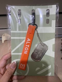 （分類：）位於 。 由 maymma 提交（商品編號 1220999975，圖片 1）。簡介： 。