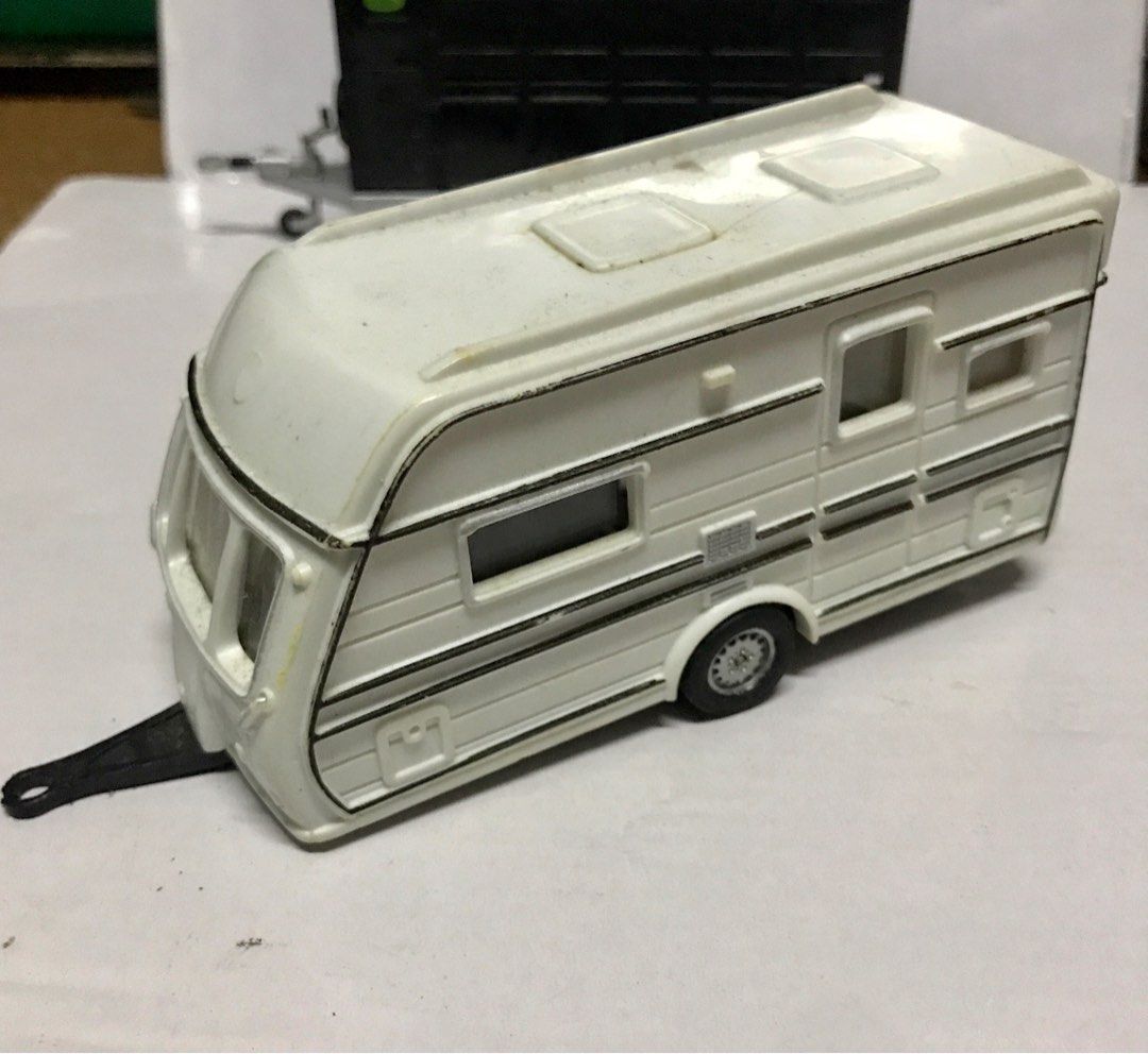 Motorhome treler carrier gerabak ertl John Deere lot, Hobbies & Toys