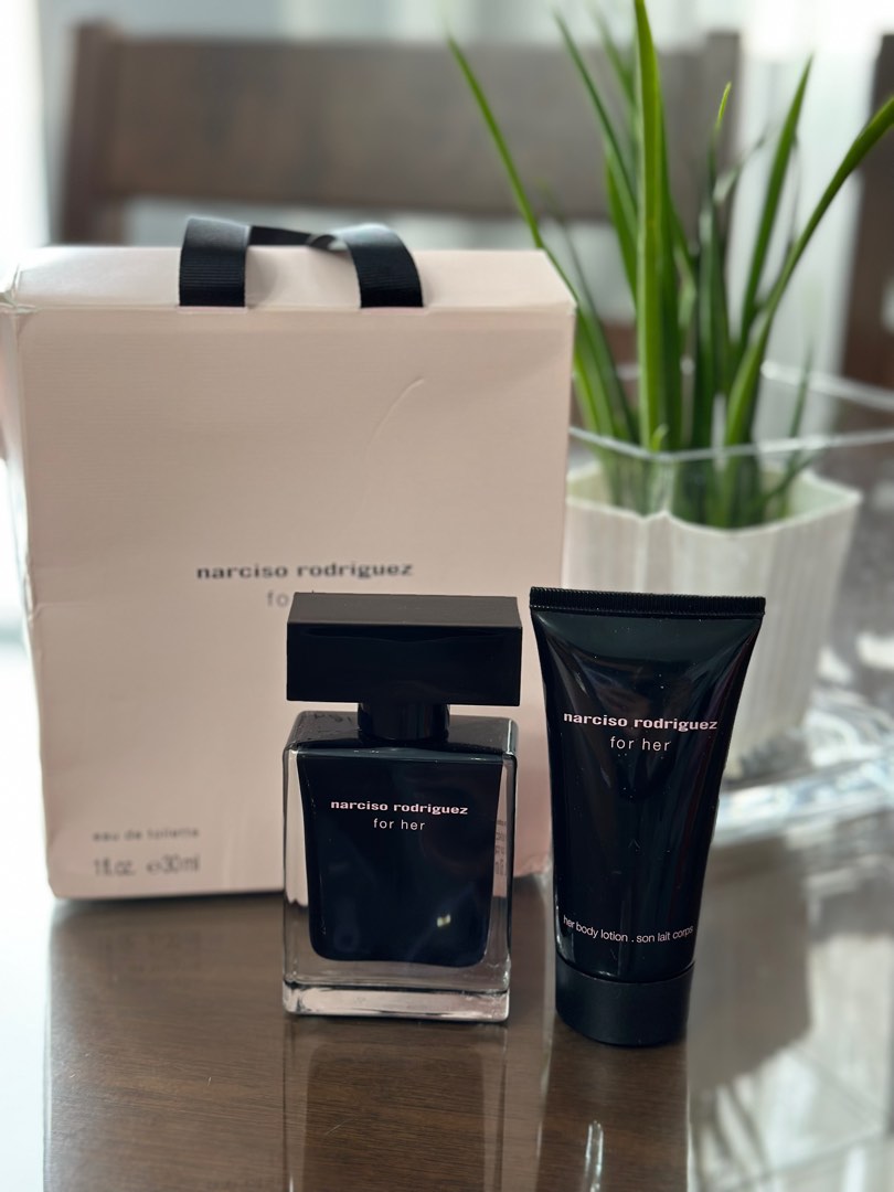 Narciso Rodeiguez for her on Carousell