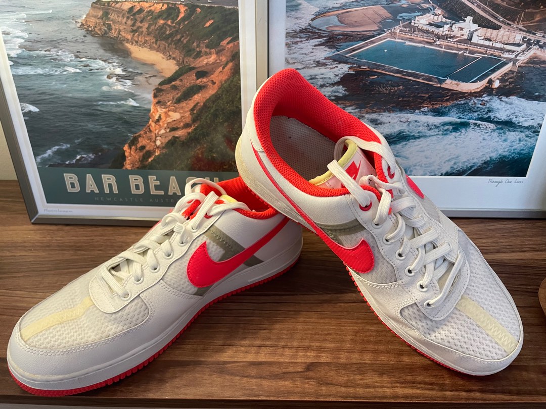 Nike air force 1 clearance 07 lv8 white crimson