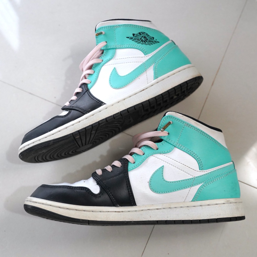tropical twist igloo jordan 1