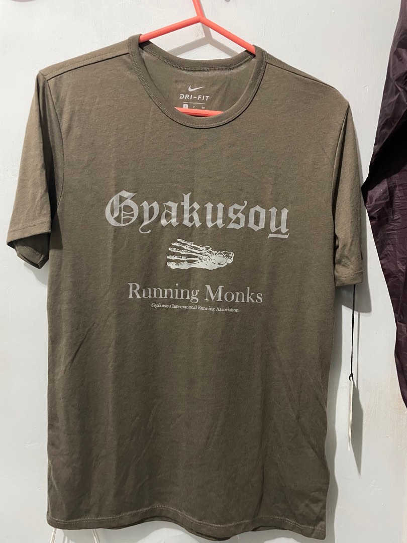 Nike hotsell gyakusou tee
