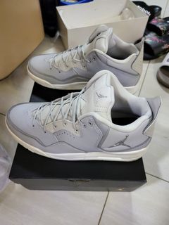 Nike jordan courtside