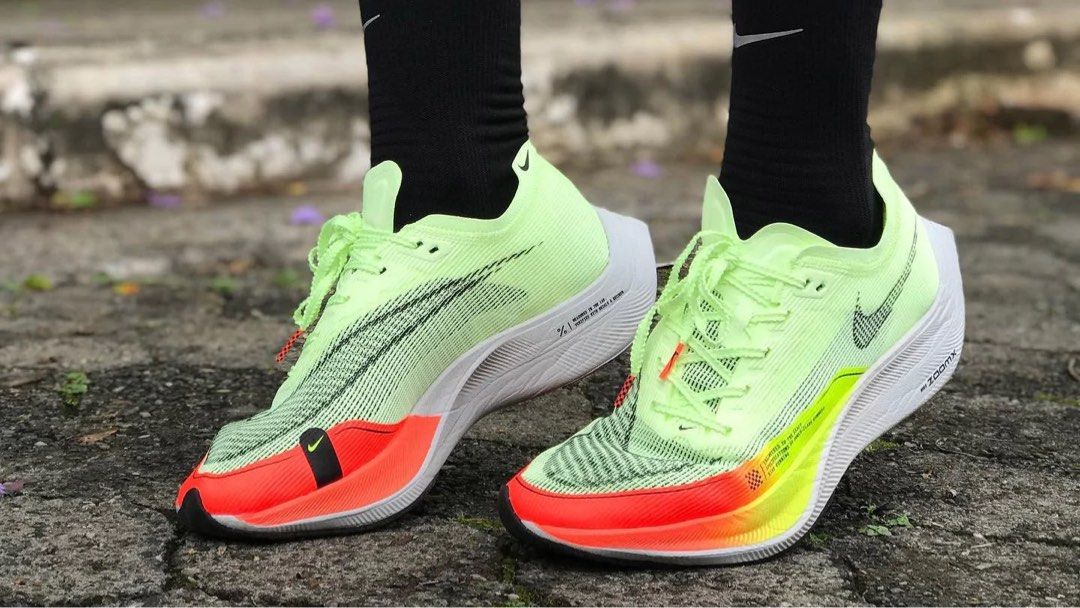 Nike zoomx vaporfly deals next store
