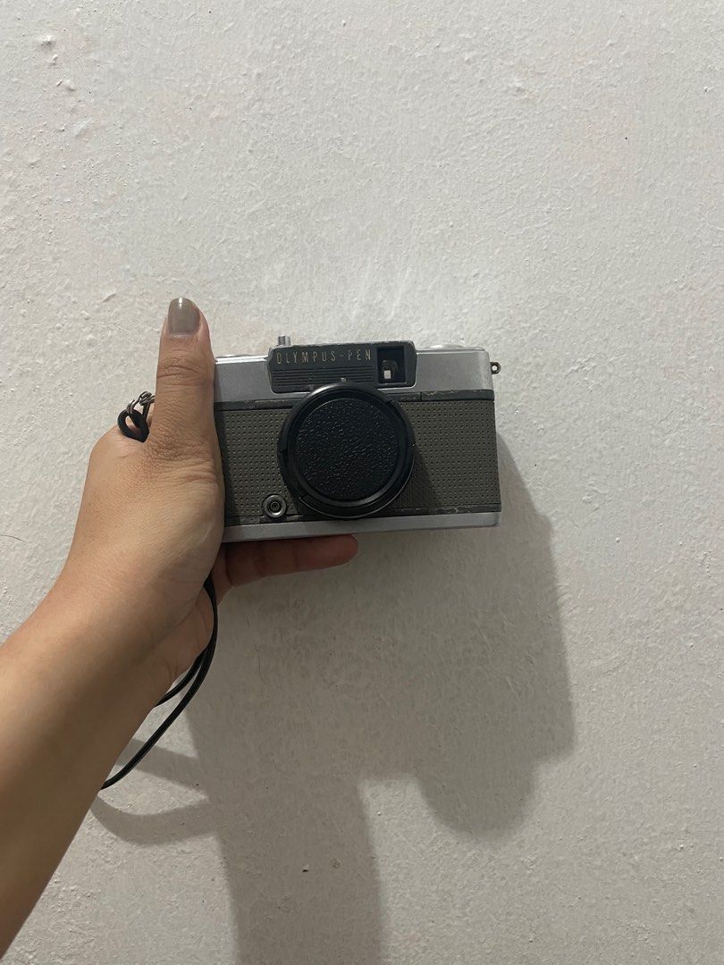OLYMPUS PEN EE-2 (Category: Cameras) located in San Jose del Monte. Submitted by loveic (Listing ID 1221073902, Image 3). Description: Olympus Pen EE-2 -Half frame Free pouch and hand strap See the sample shot. RFS - decluttering .