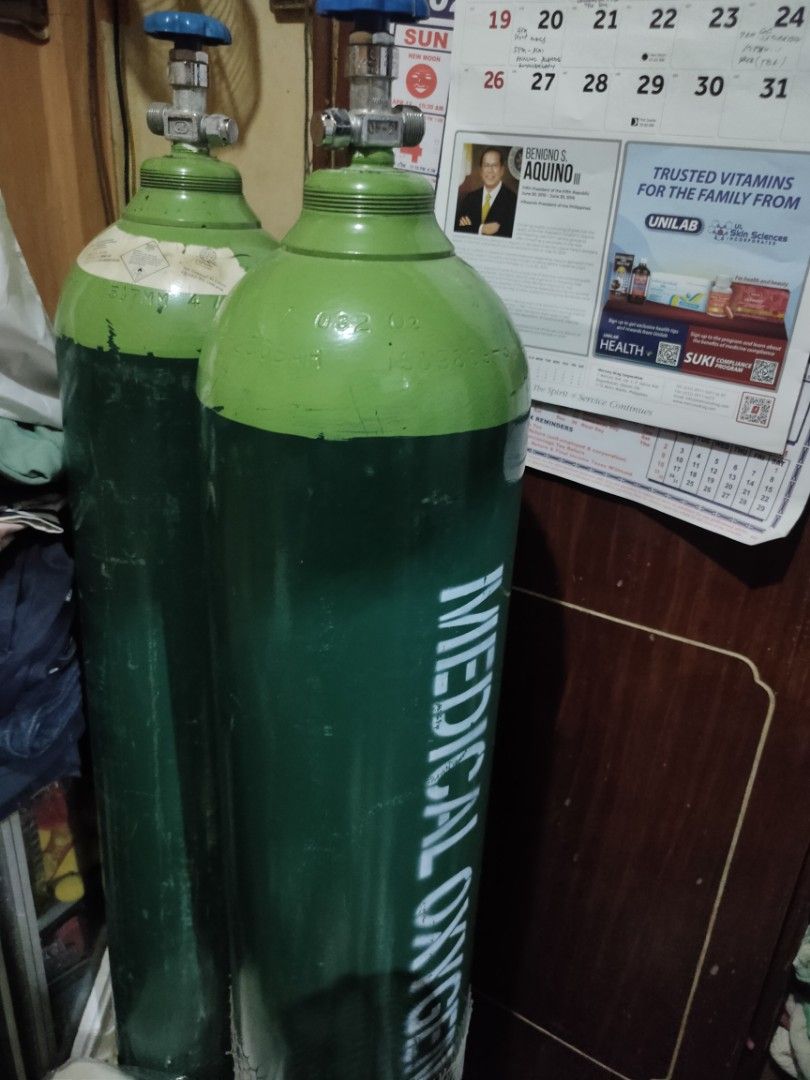 OXYGEN TANK 50 LBS, Health & Nutrition, Medical Supplies & Tools on