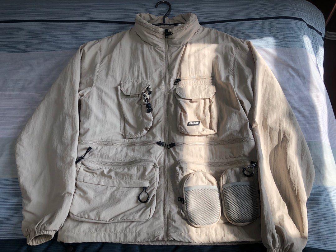 Palace 20SS bare storage jacket, 他的時尚, 外套及戶外衣服在旋轉拍賣