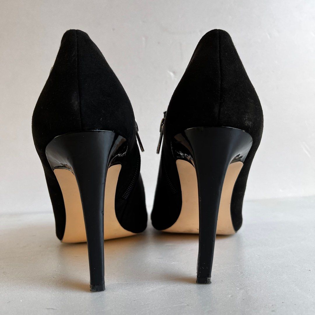 Pre CALVIN KLEIN Peeptoe Heels size 8.5