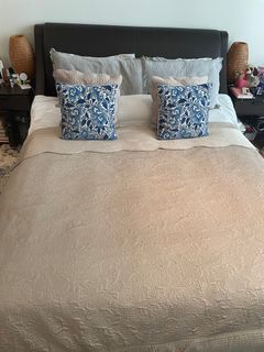 (Category: ) located in . Submitted by nishaantony (Listing ID 1220946374, Image 1). Description: .