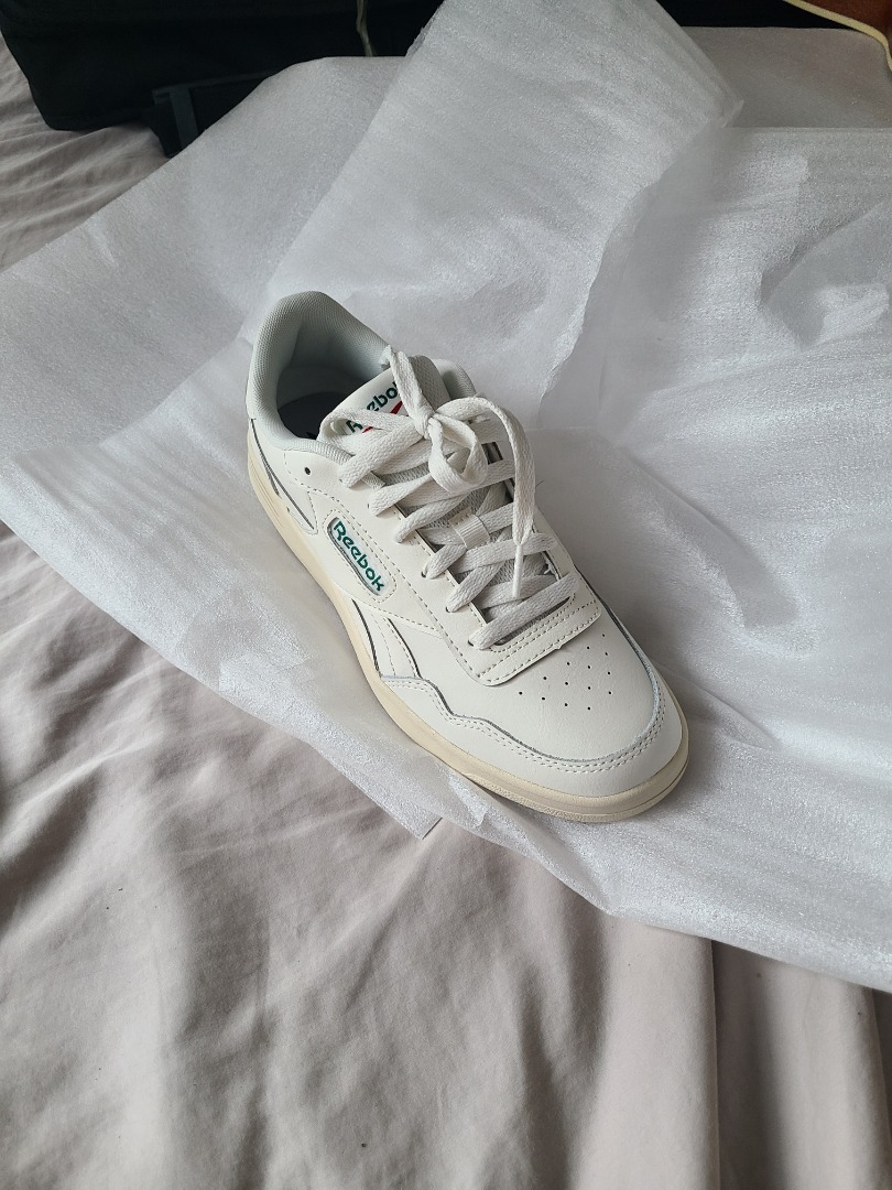 reebok classic shake well