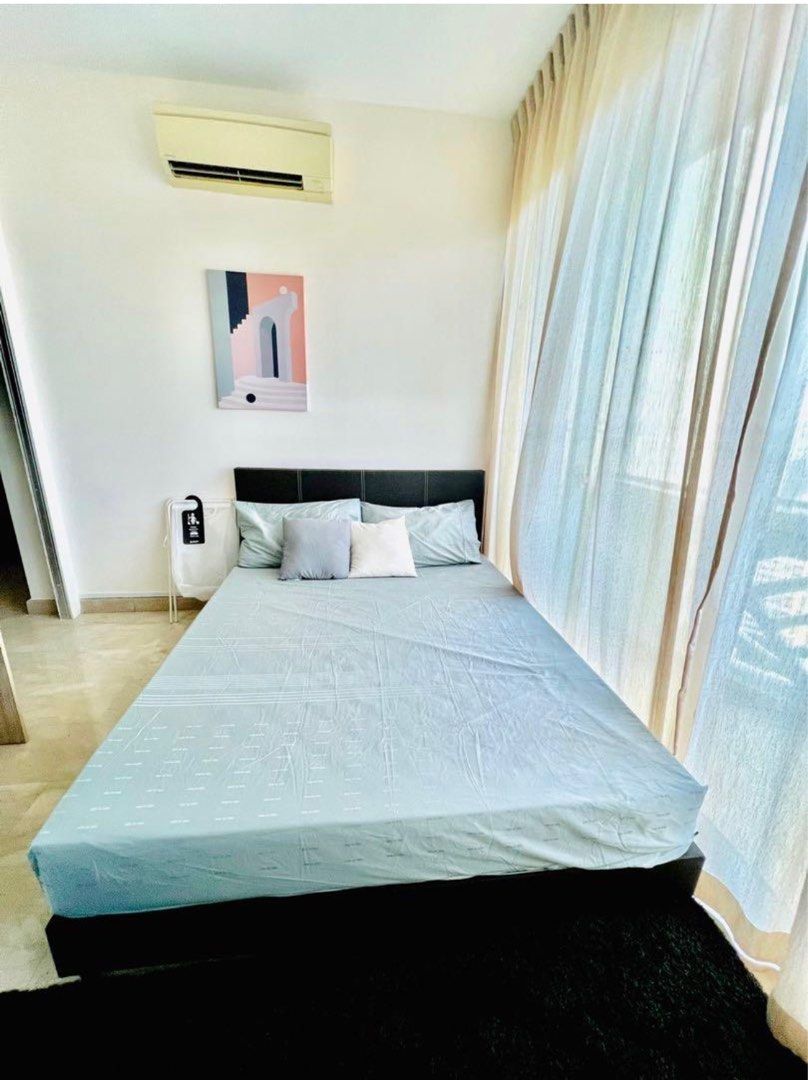 Room rental near Jurong (with smart tv and great view), Property