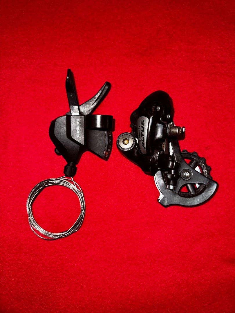 Shimano Altus 8 Speed Shifter and Derailleur. Works with Polygon, Giant