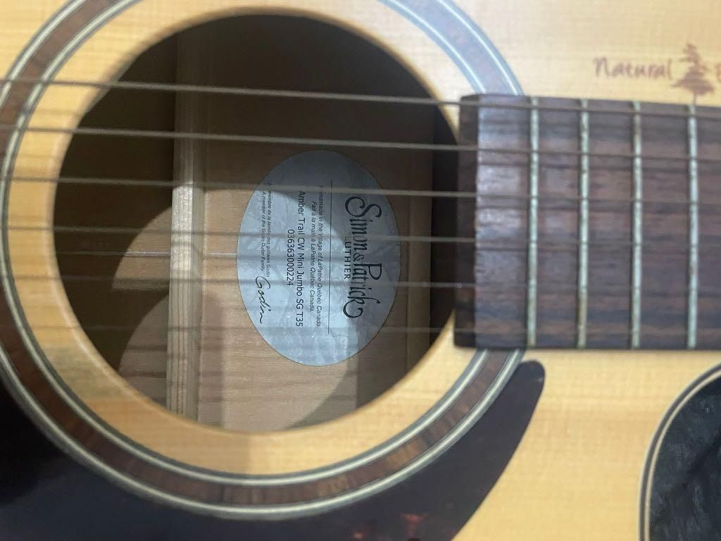Simon and Patrick Luthier Acoustic Guitar with Hard Case