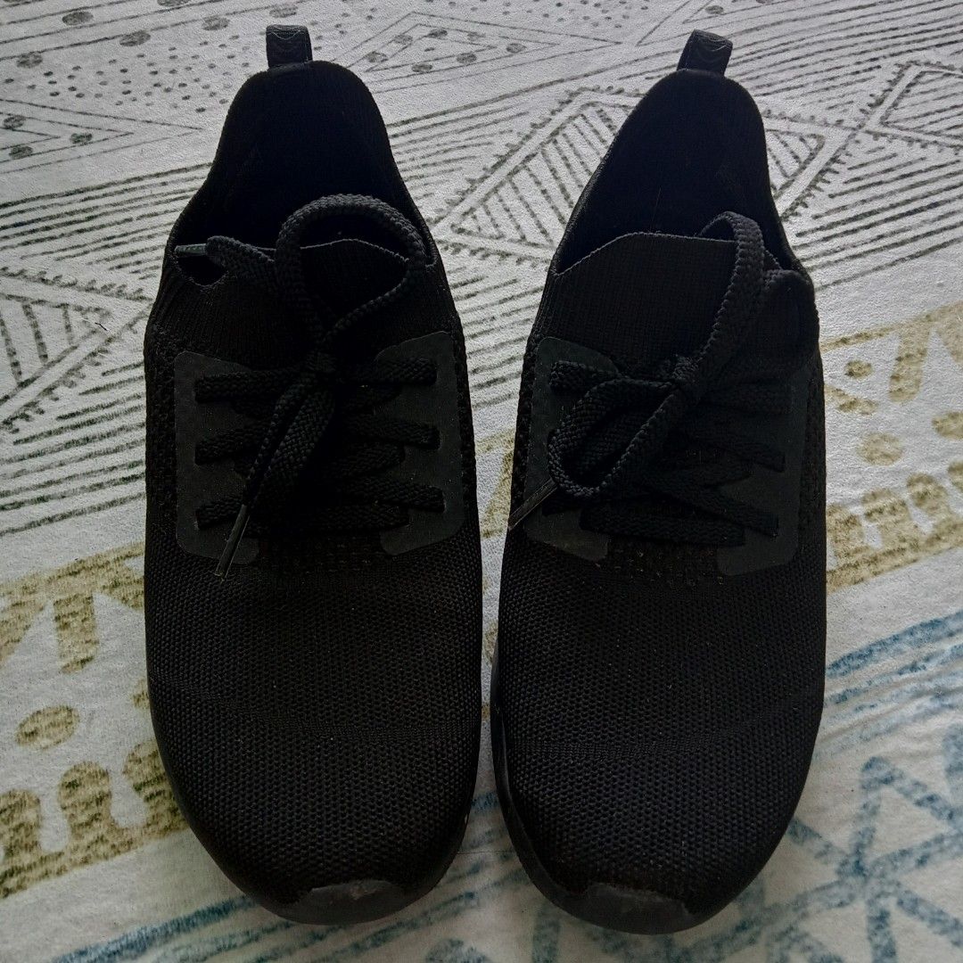 SKECHERS BOBS MEMORY FOAM UK6 Women s Fashion Footwear Sneakers