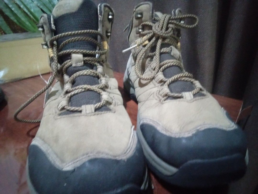 Teva clearance trekking shoes
