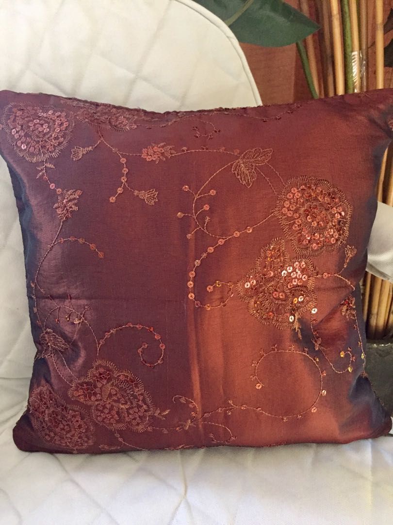 5 pcs. Throw pillow cover (Category: Cushions & Throws) located in Cainta. Submitted by goodfindforless (Listing ID 1220983164, Image 2). Description: •Embroidered with sequins. •16”X16” inches in size. •Set of 5pcs. •Some has loose threads. .
