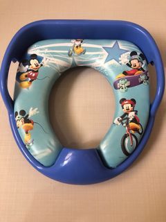 Toilet or potty seat trainer