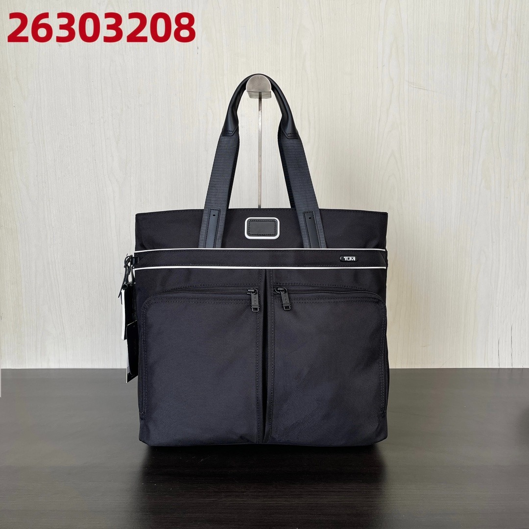 TUMI TOTE BAG, Luxury, Bags & Wallets on Carousell