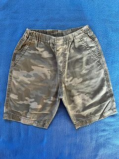 Uniqlo Camouflage Shorts