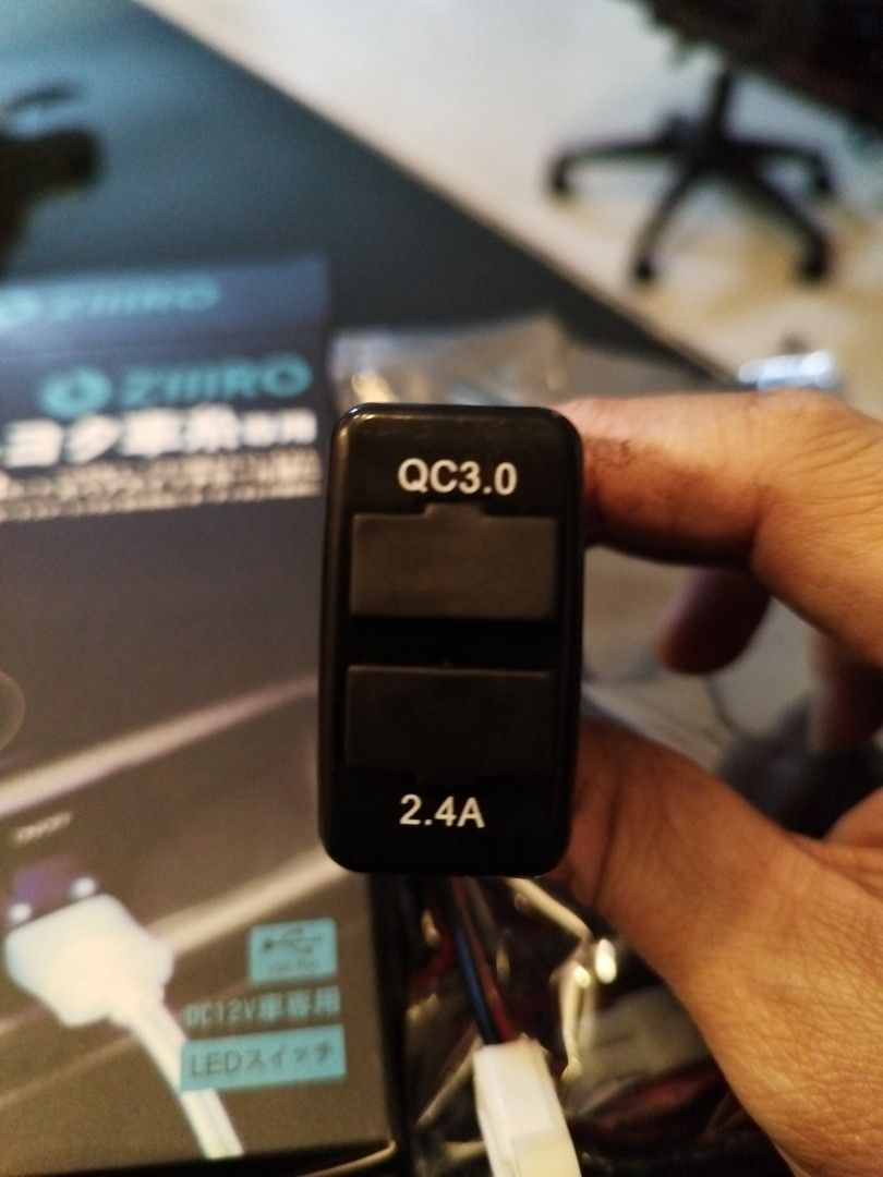 Usb quick charger 2 port (Category: Accessories) located in Singapore. Submitted by cookiemonster (Listing ID 1220973264, Image 2). Description: purchase with purchase of items from my list. See list of QC you want. PM for more details if you want to buy with purchase..