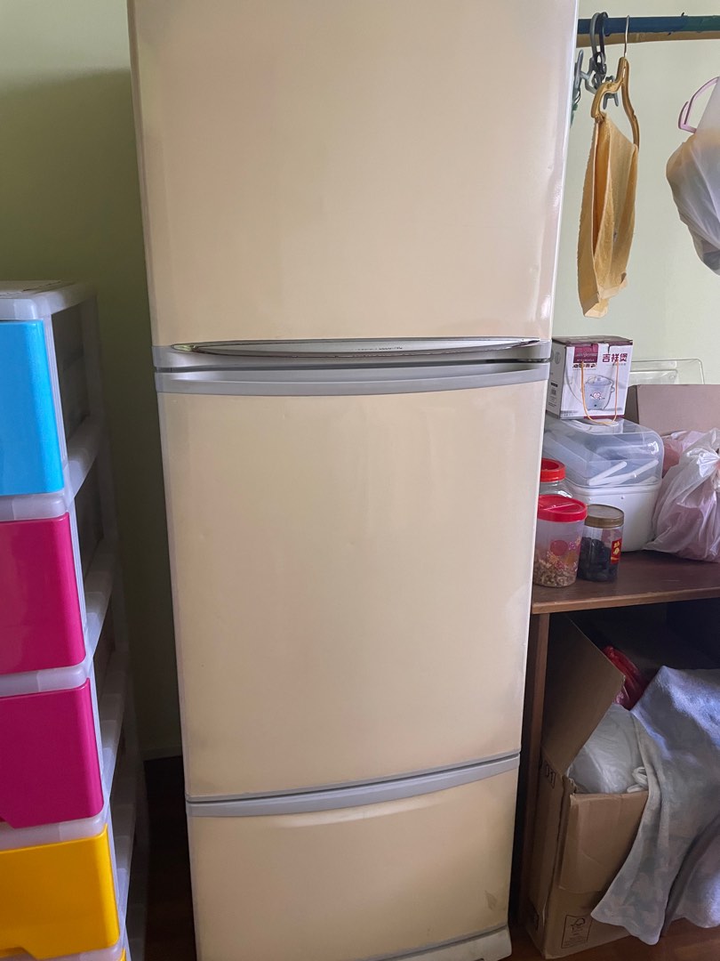 Used fridge for sale, TV & Home Appliances, Kitchen Appliances