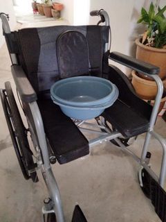 2 in 1 Toilet Wheelchair