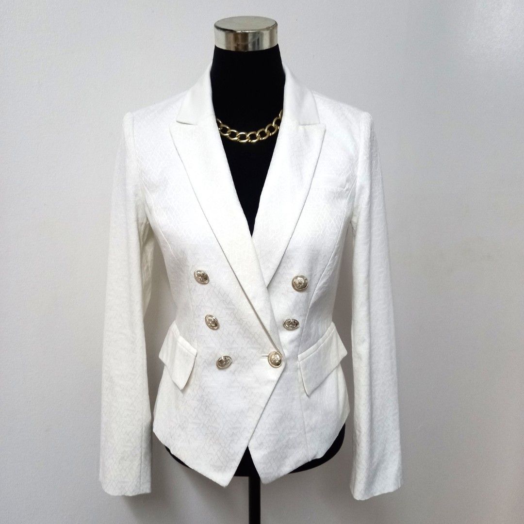 White house on sale black market coats