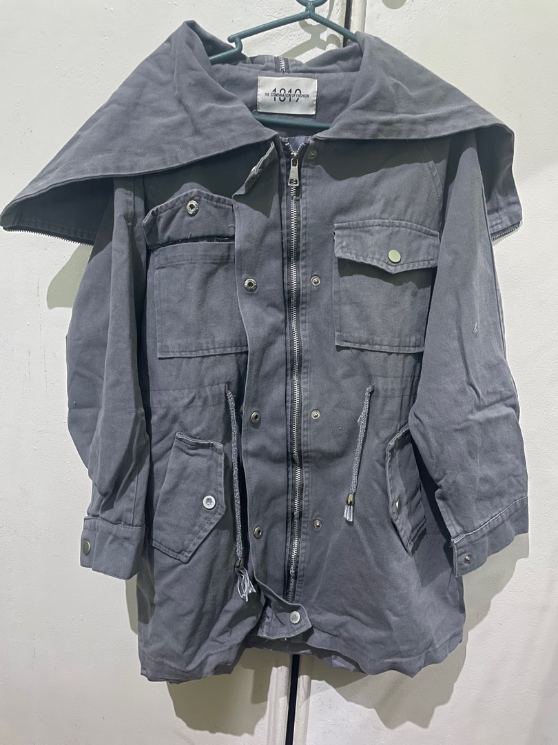 1019 Gray denim jacket, Women's Fashion, Coats, Jackets and Outerwear ...