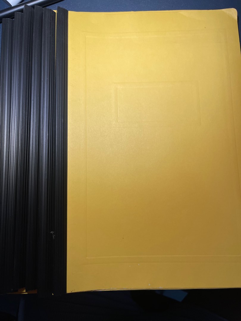 6 long yellow sliding folder AND 6 medium sliding folder. (Must take