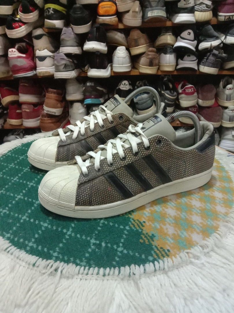 8 uk Adidas superstar camo harga siap pos sm Men s Fashion Footwear Sneakers on Carousell