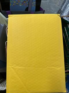 （分類：）位於 。 由 katrinayipp 提交（商品編號 1221178692，圖片 1）。簡介： 。
