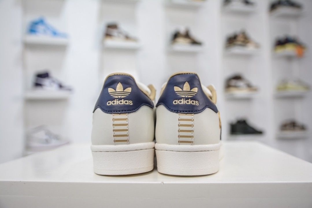 Originals superstar white on sale navy