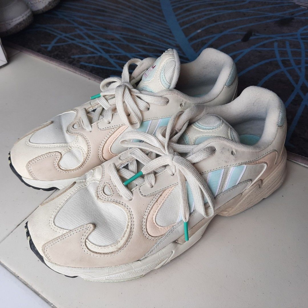 Yung 1 grey and pink sales