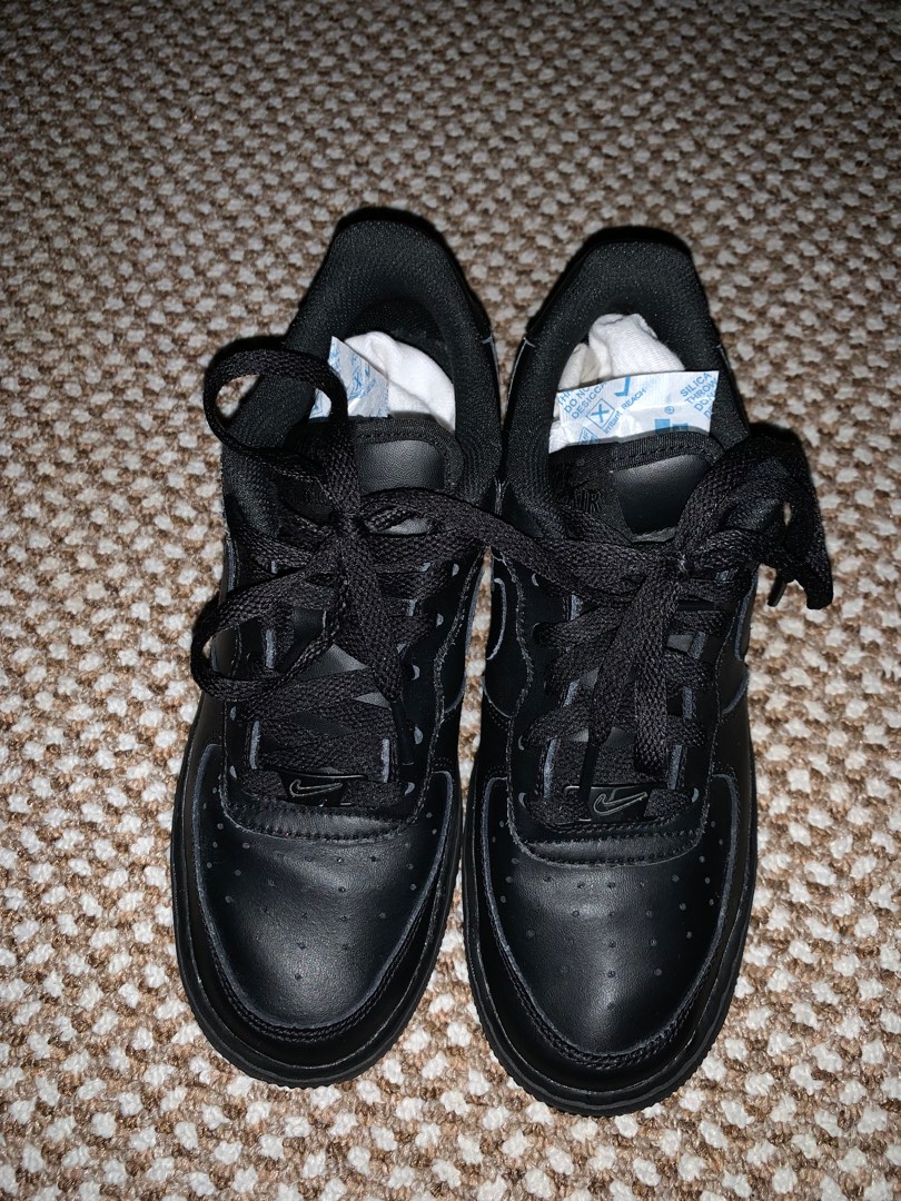 triple black airforce 1
