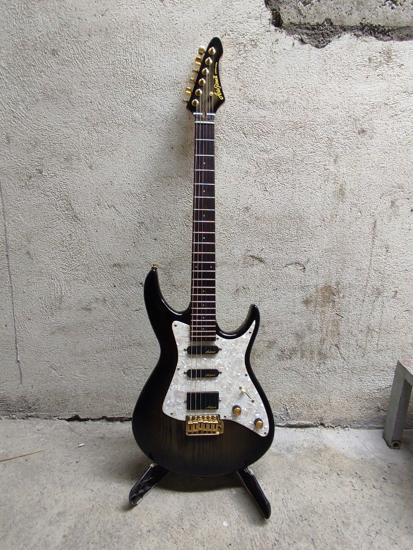 Aria pro II Viper Series Made in Japan, Hobbies & Toys, Music