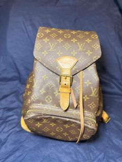 🐰💗[Full Set] LV Tiny Backpack, Luxury, Bags & Wallets on Carousell