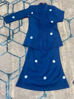 (Category: ) located in . Submitted by farah_khan (Listing ID 1221137936, Image 1). Description: .
