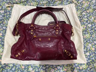 AUTHENTIC BALENCIAGA GIANT CITY BAG IN  BORDEAUX