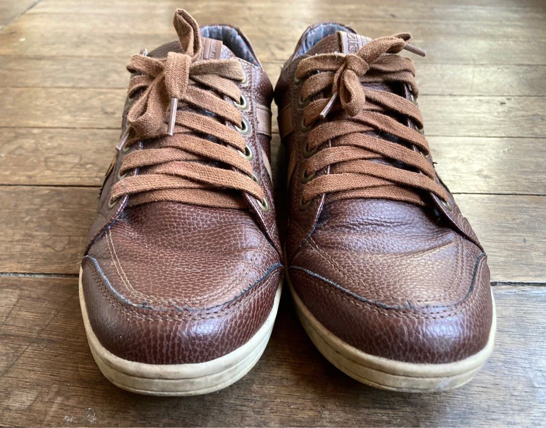 Ben Sherman men’s shoes (Category: Sneakers) located in Quezon City. Submitted by materialthingsmatters (Listing ID 1221151809, Image 2). Description: Ben Sherman men’s shoes 9-9.5 inches actual size Package from America .