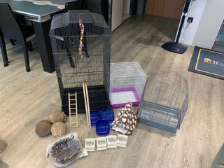 Bird cage plus accessories