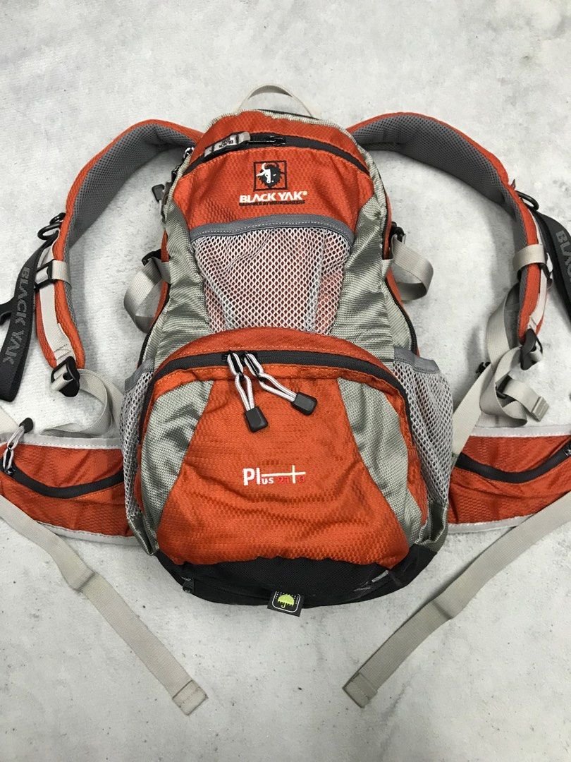 Black Yak Backpack 27L, Men's Fashion, Bags, Backpacks on Carousell