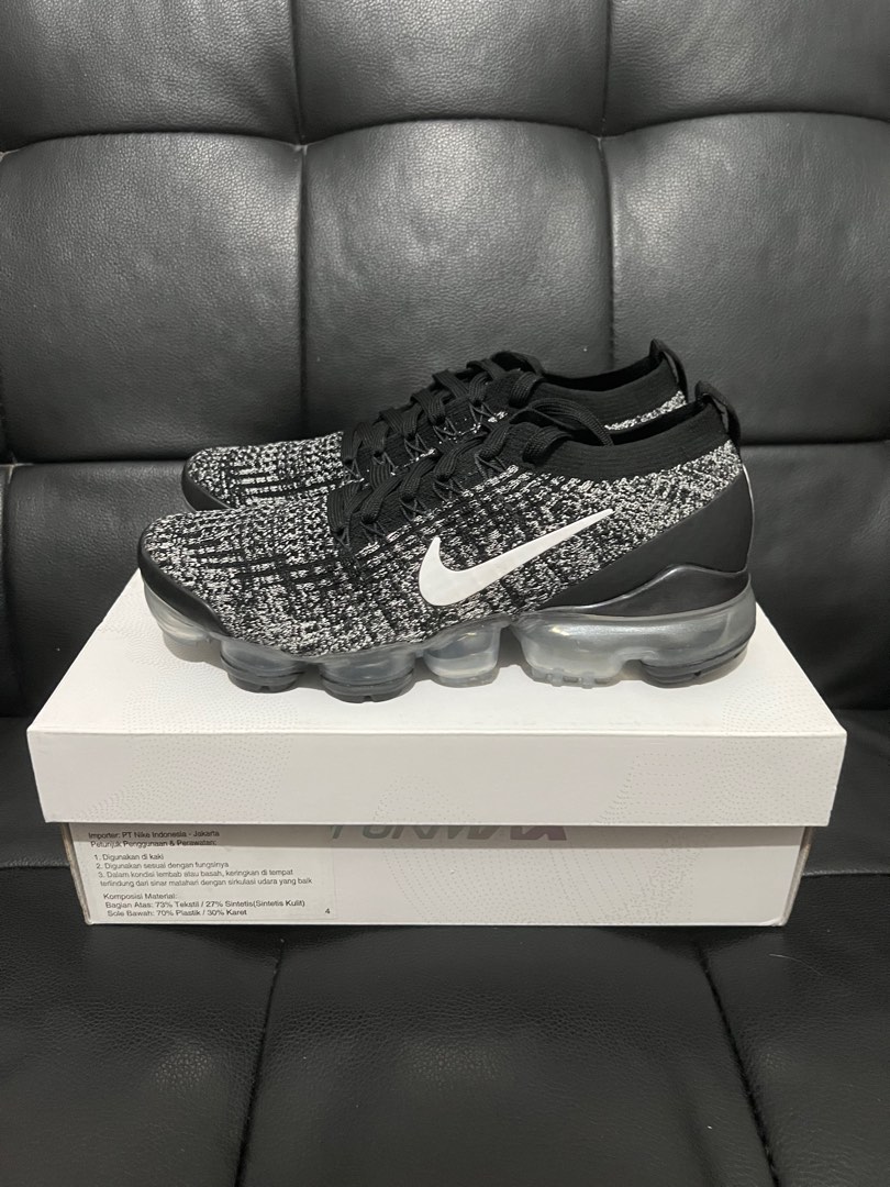 Nike 27 flyknit triple black top