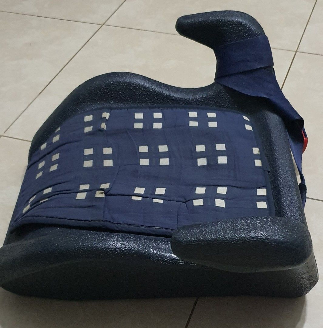 Booster Seat, Babies & Kids, Going Out, Car Seats on Carousell
