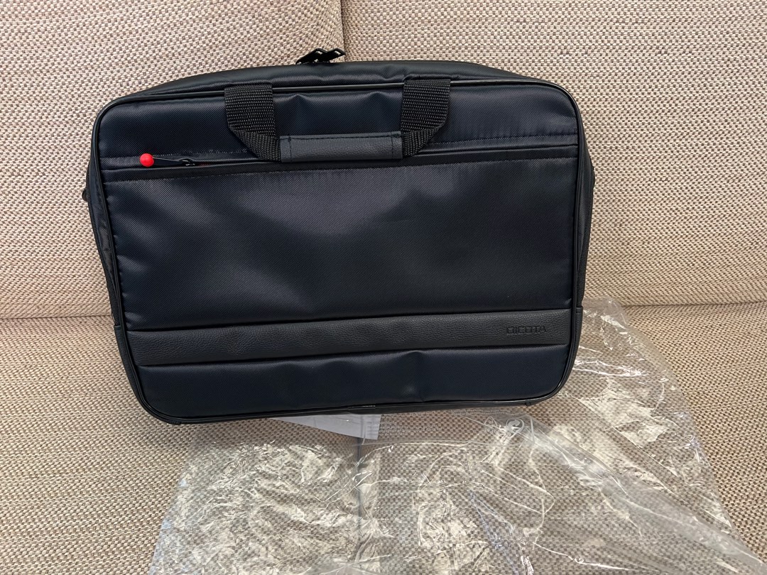Brand new Lenovo laptop bag, Computers & Tech, Parts & Accessories, Laptop Bags & Sleeves on
