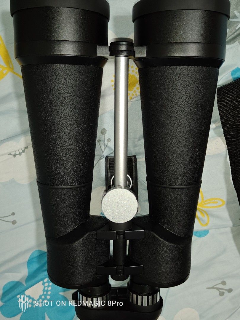 Celestron skymaster 25 x 100 Binoculars, Everything Else on Carousell
